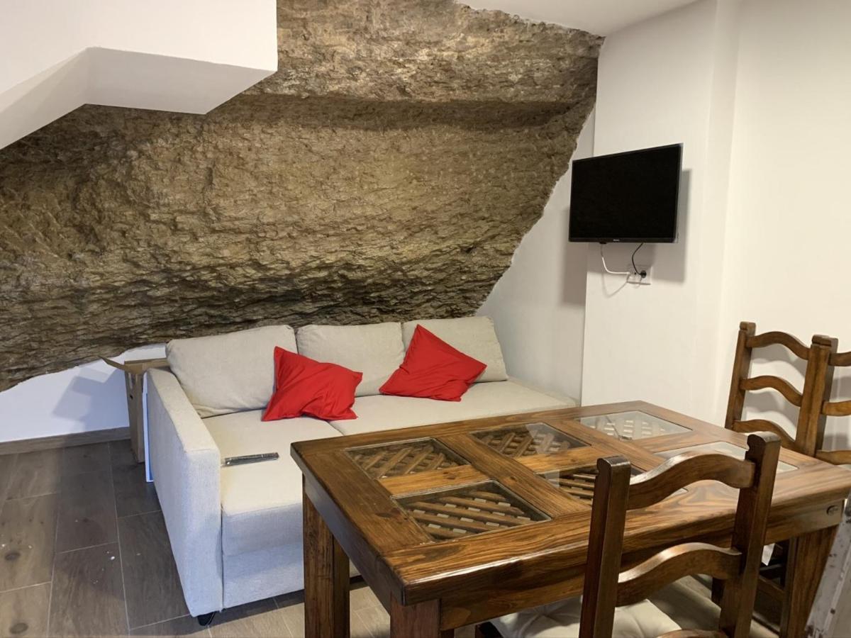 Apartamentos3Cuevas Setenil De Las Bodegas Bagian luar foto